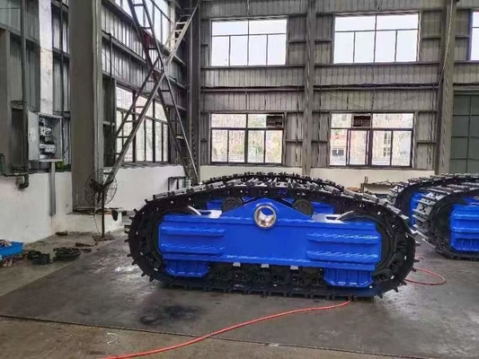 Chasis de vía de tracción equipado con motor de viaje para una capacidad de carga de 80 toneladas personalizable